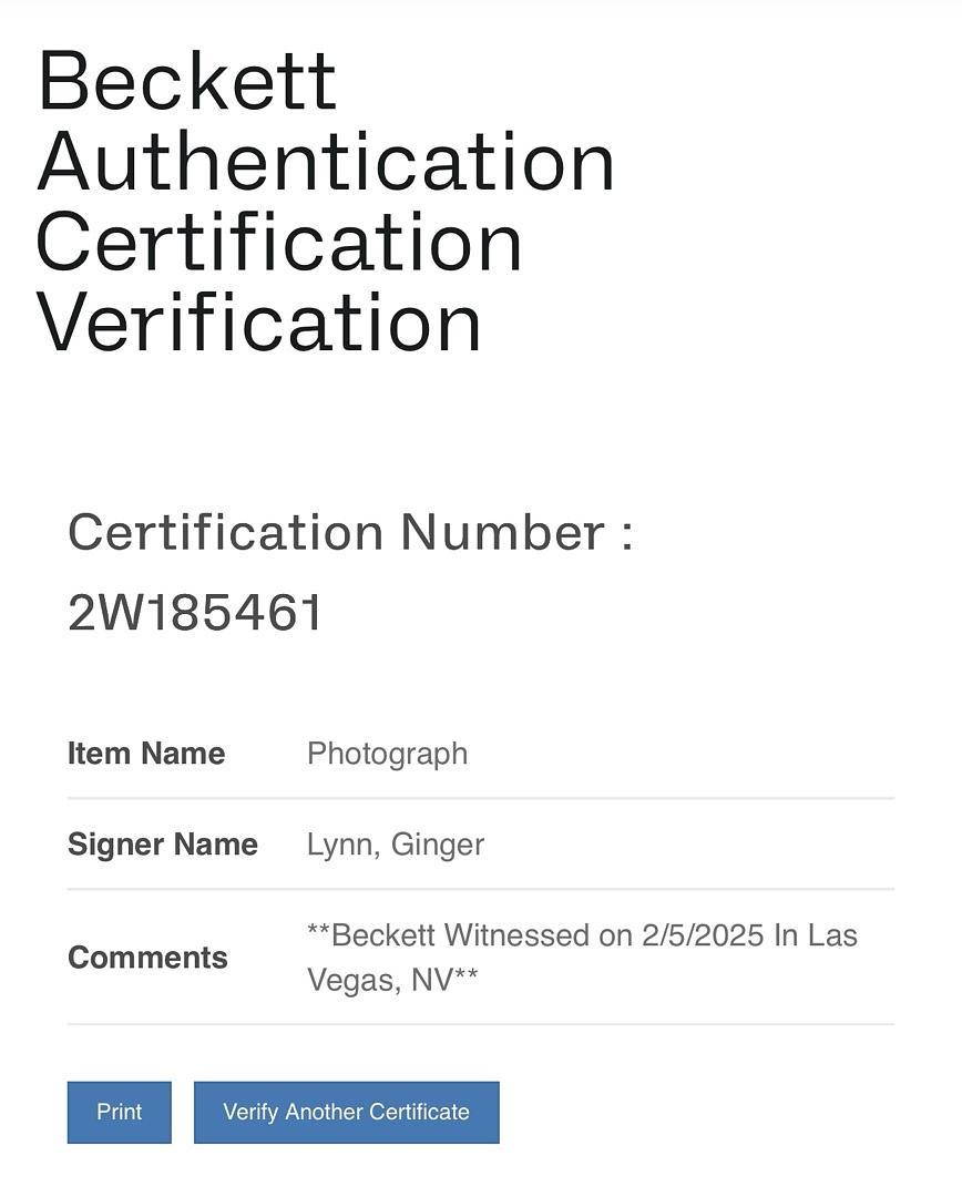 Ginger Lynne sexy 8x10 - Beckett COA