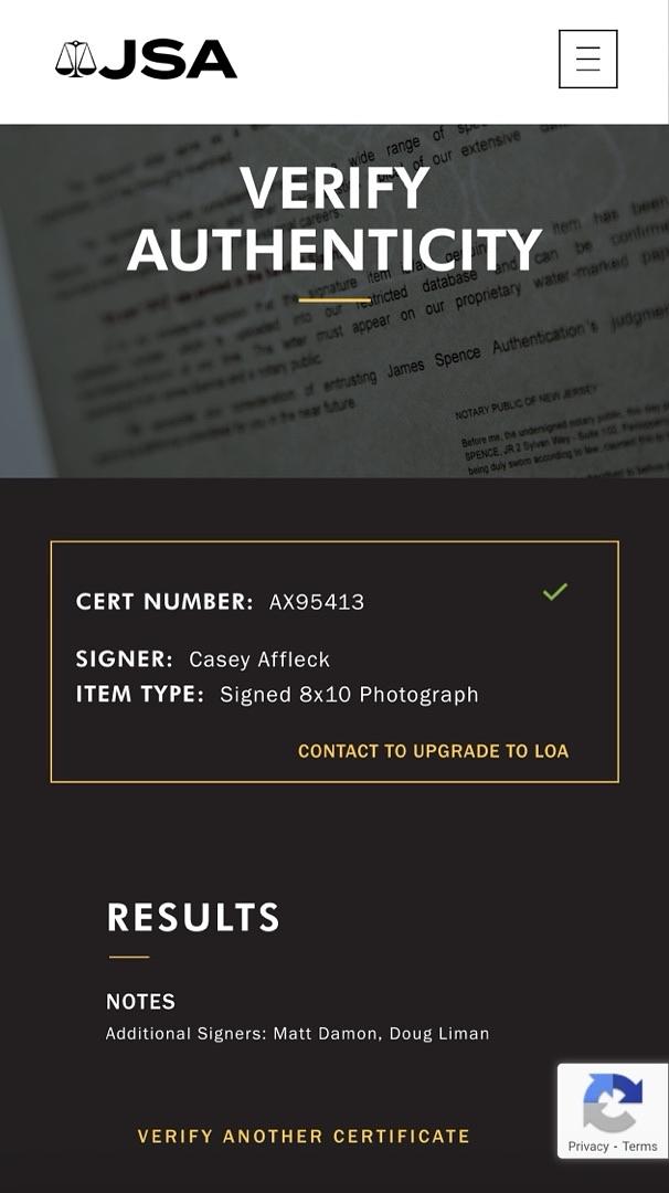 Matt Damon, Casey Affleck and Doug Liman signed 8x10 (The Instigators) - Beckett COA