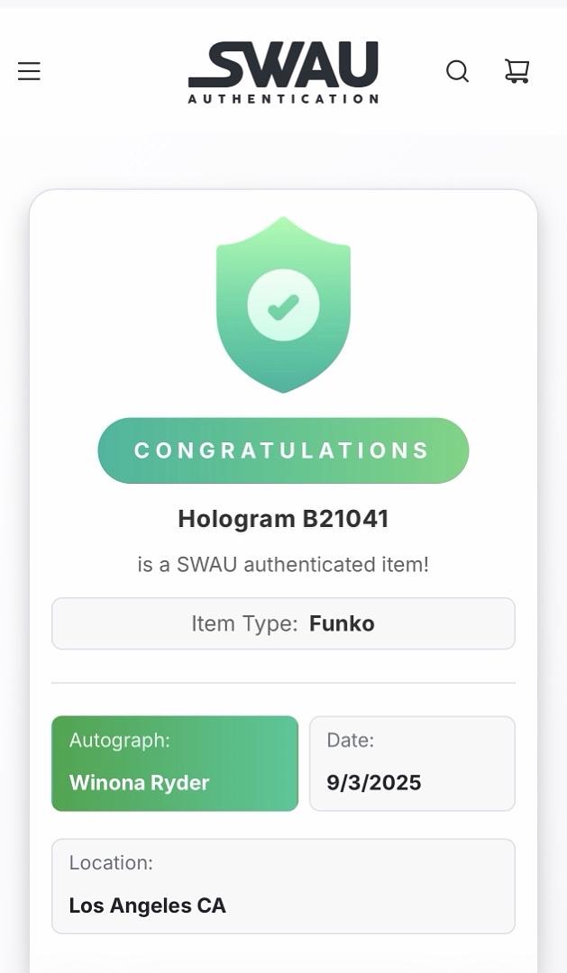 Winona Ryder signed "Lydia Deetz" Funko #1759 (Beetlejuice) - SWAU COA