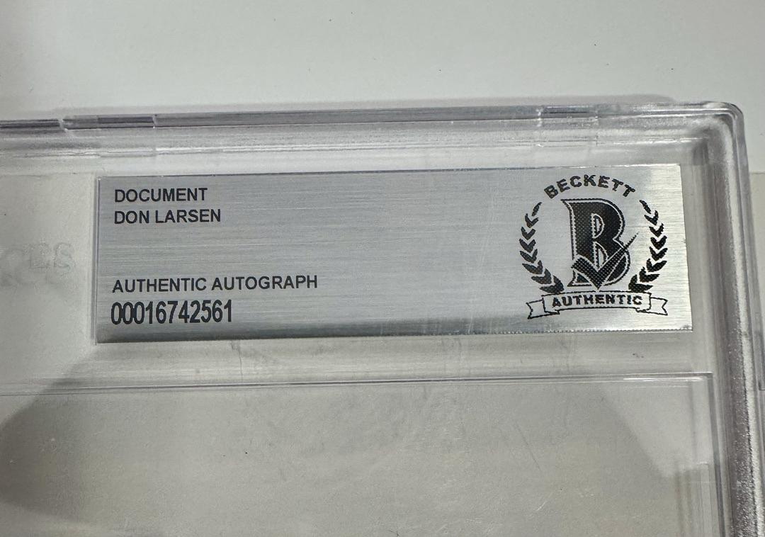 Don Larsen signed encapsulated box score World Series perfect game - Beckett COA