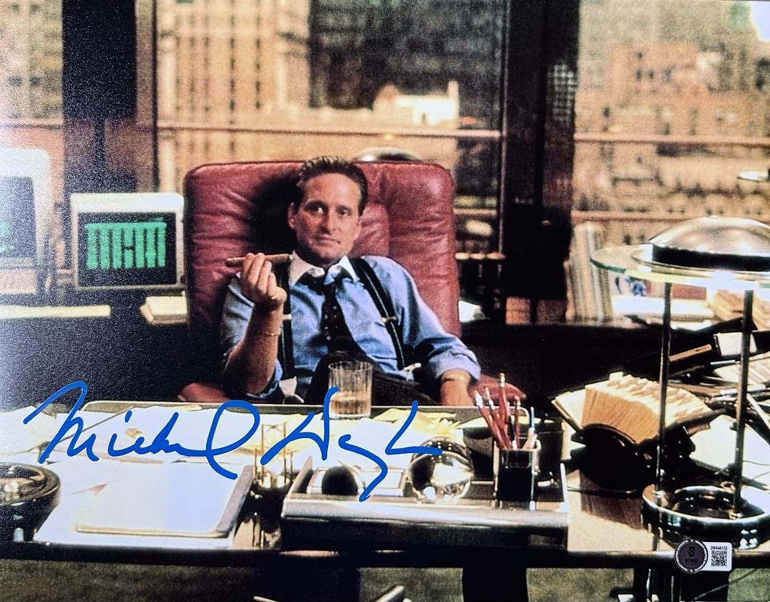 Michael Douglas Signed 8x10 Photo Gordon Gekko (Wall Street) - Beckett COA