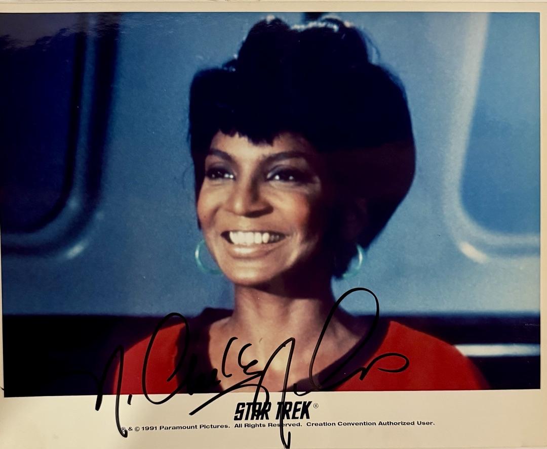Nichelle Nichols Signed 8x10 Photo Lieutenant Uhura (Star Trek) - SWAU