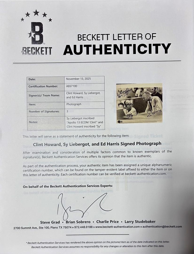 Ed Harris, Clint Howard and Sy Liebergot (Apollo 13) signed 8x10 - Beckett COA and full Letter of Authenticity