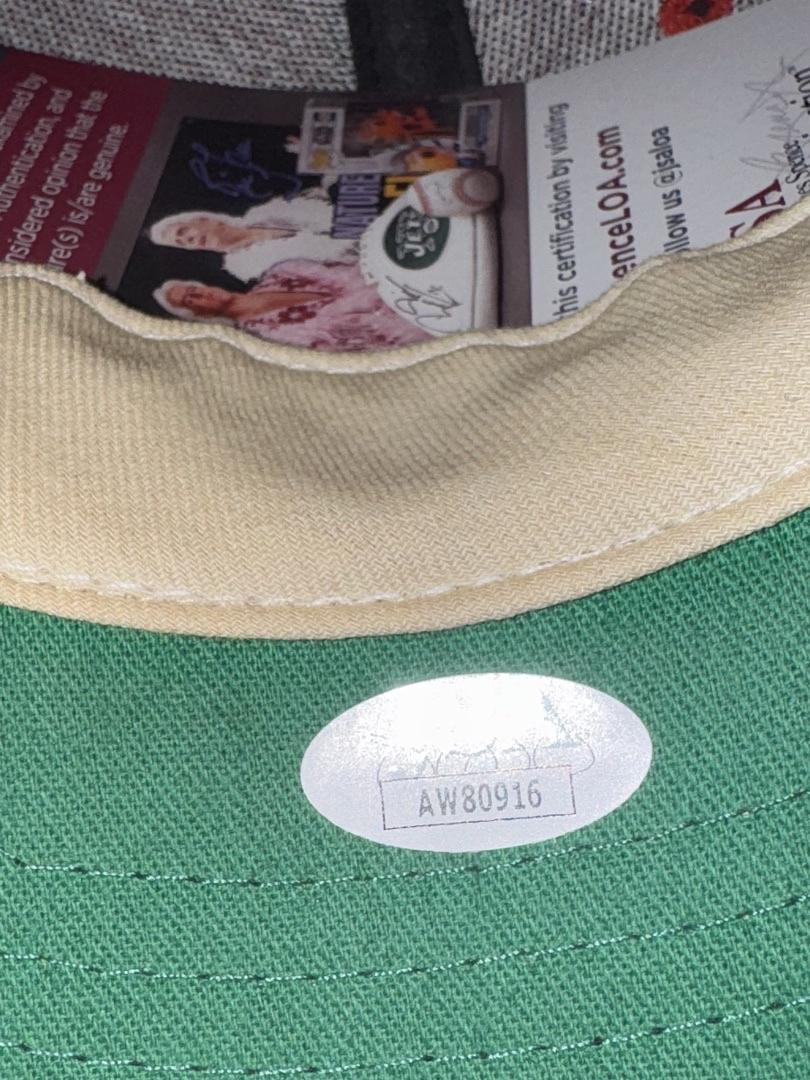 Carlton Fisk (Boston) signed hat - JSA COA