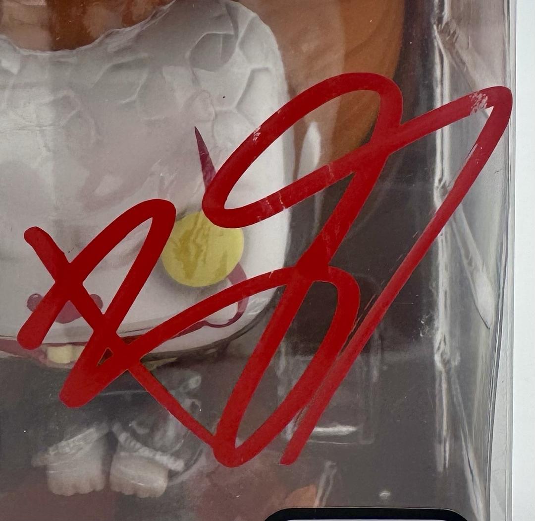 Bill Skarsgard signed "It" Funko Pop #1437 - Beckett COA