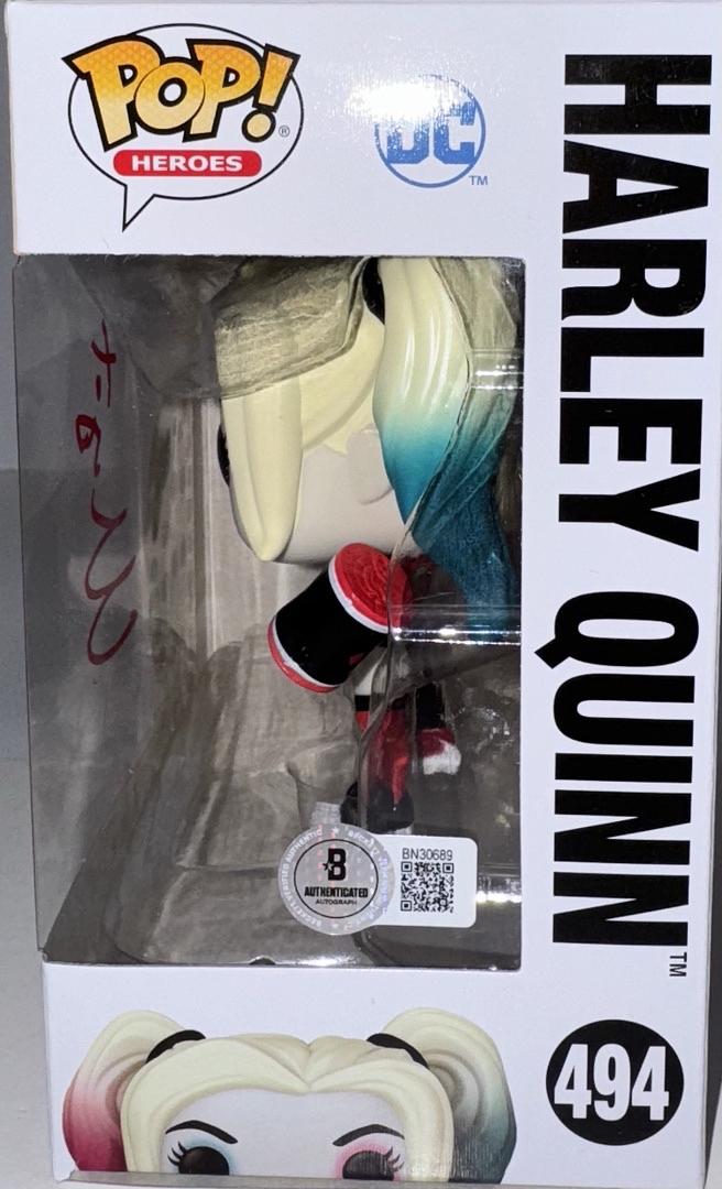 Margot Robbie Signed Funko Pop #494 Harley Quinn (Suicide Squad) - Beckett COA