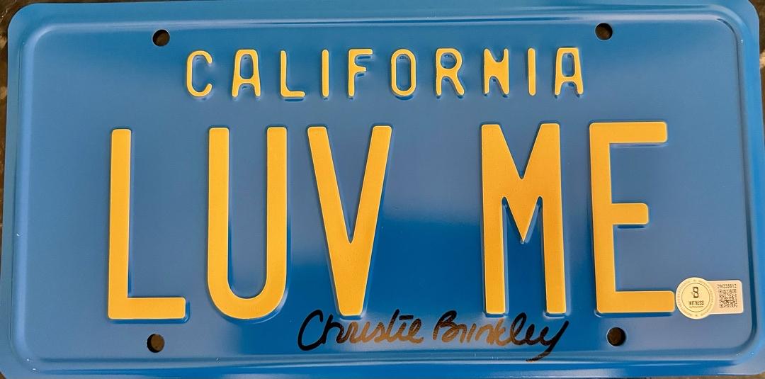 Christie Brinkley Signed License Plate (National Lampoons Vacation) - Beckett COA #01