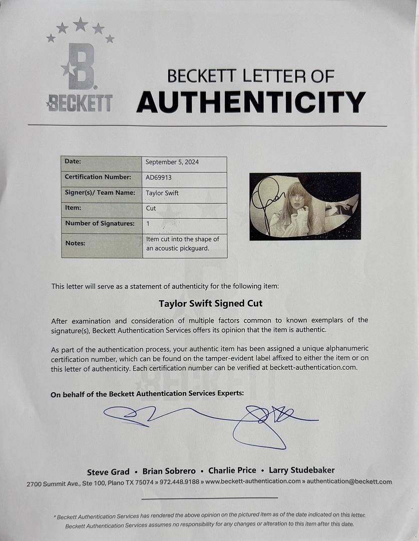 Taylor Swift Signed Blue/Black Guitar - Beckett COA