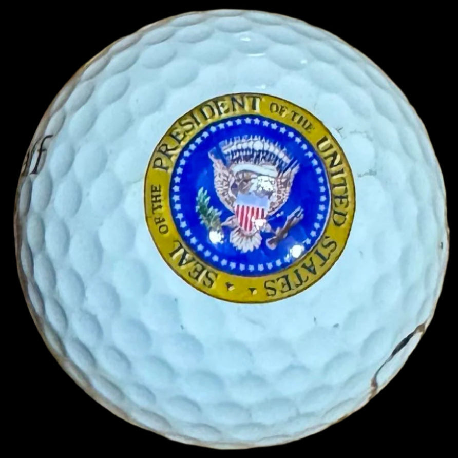 George Bush Signed Presidential Seal Golf Ball - Beckett COA #02 w/full letter of authenticity