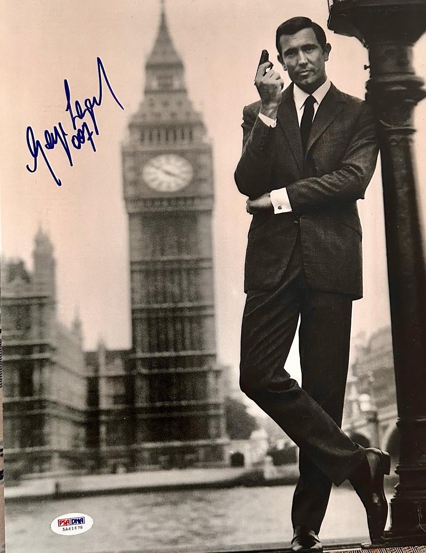 George Lazenby Signed 11x14 Photo (James Bond) - PSA COA