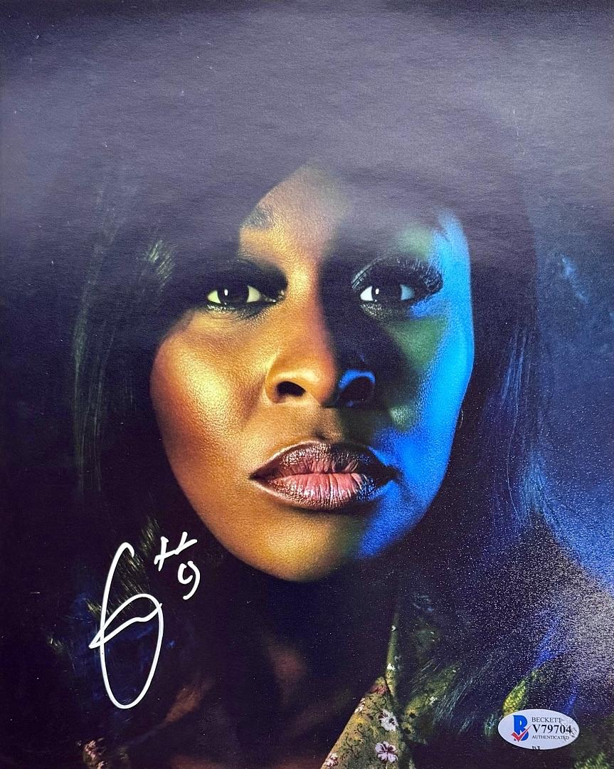 Cynthia Erivo Signed 8x10 Photo (Wicked) - Beckett COA