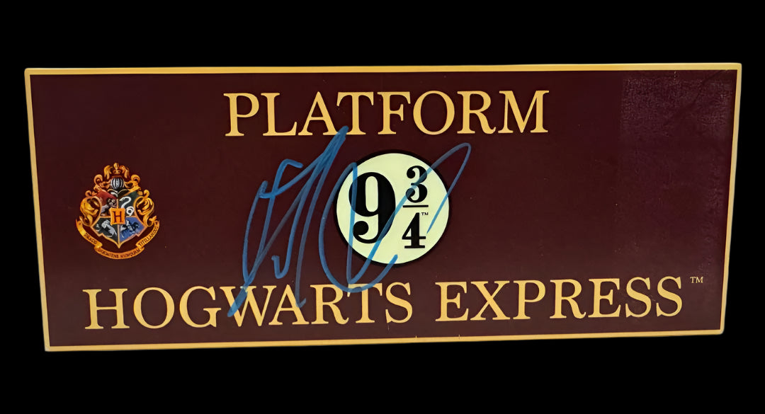 Daniel Radcliffe Platform 9 3/4 lamp - Beckett COA