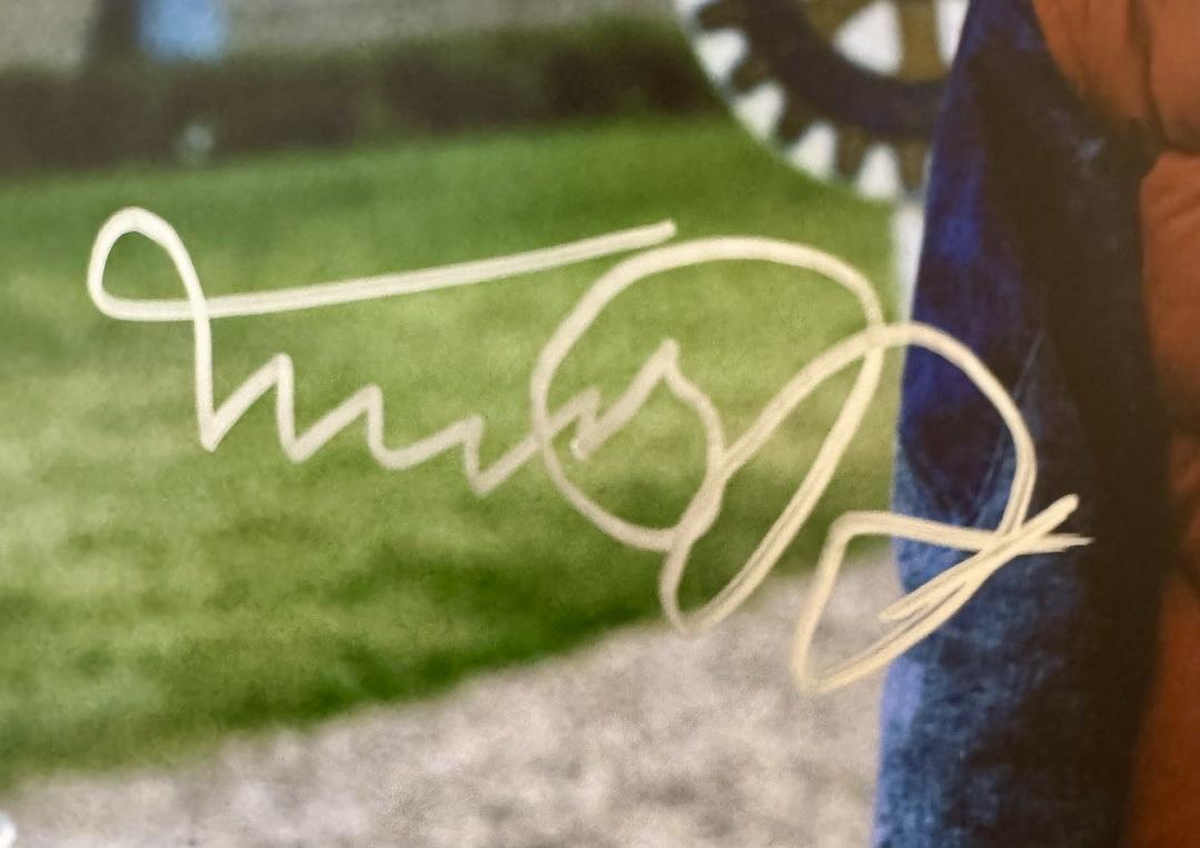 Michael J. Fox Signed 8X10 Photo (Back To The Future) - Beckett COA #03