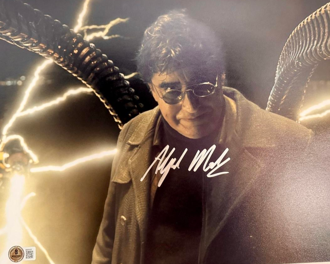 Afred Molina Signed 11x14 Photo (Spider-Man) - Beckett COA