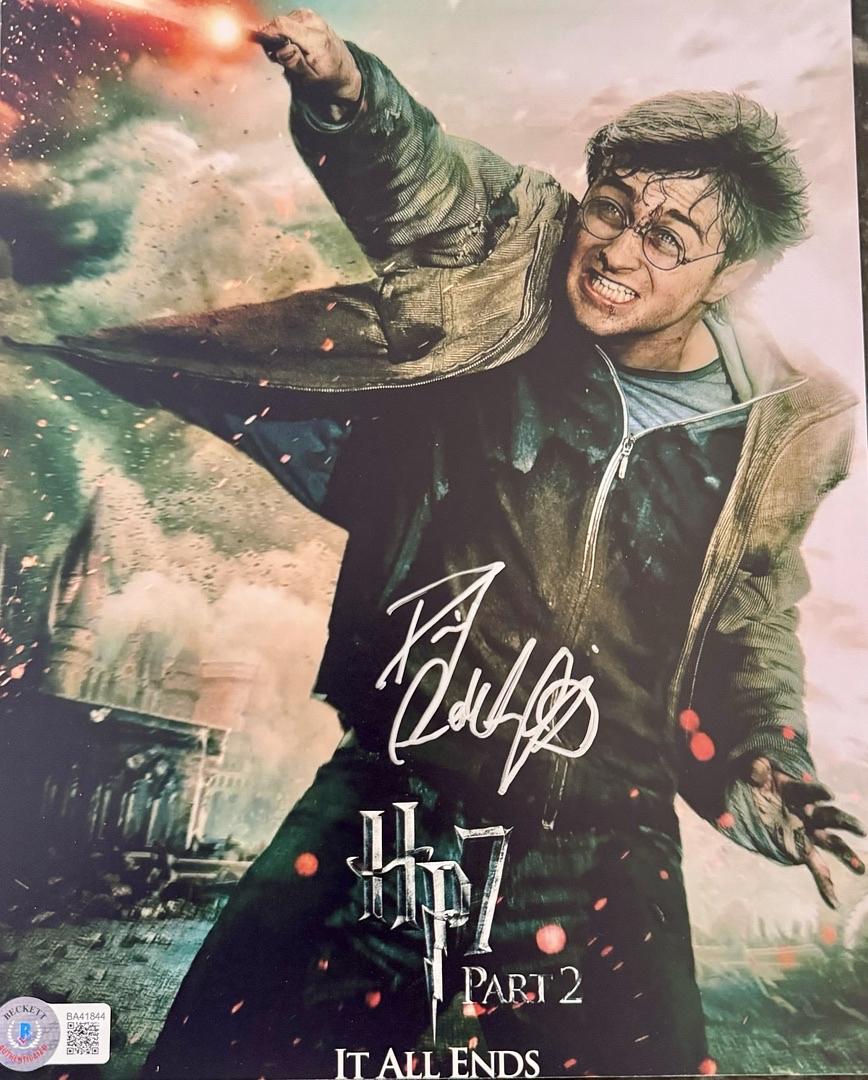 Daniel Radcliffe Signed 8x10 (Harry Potter) - Beckett COA #01