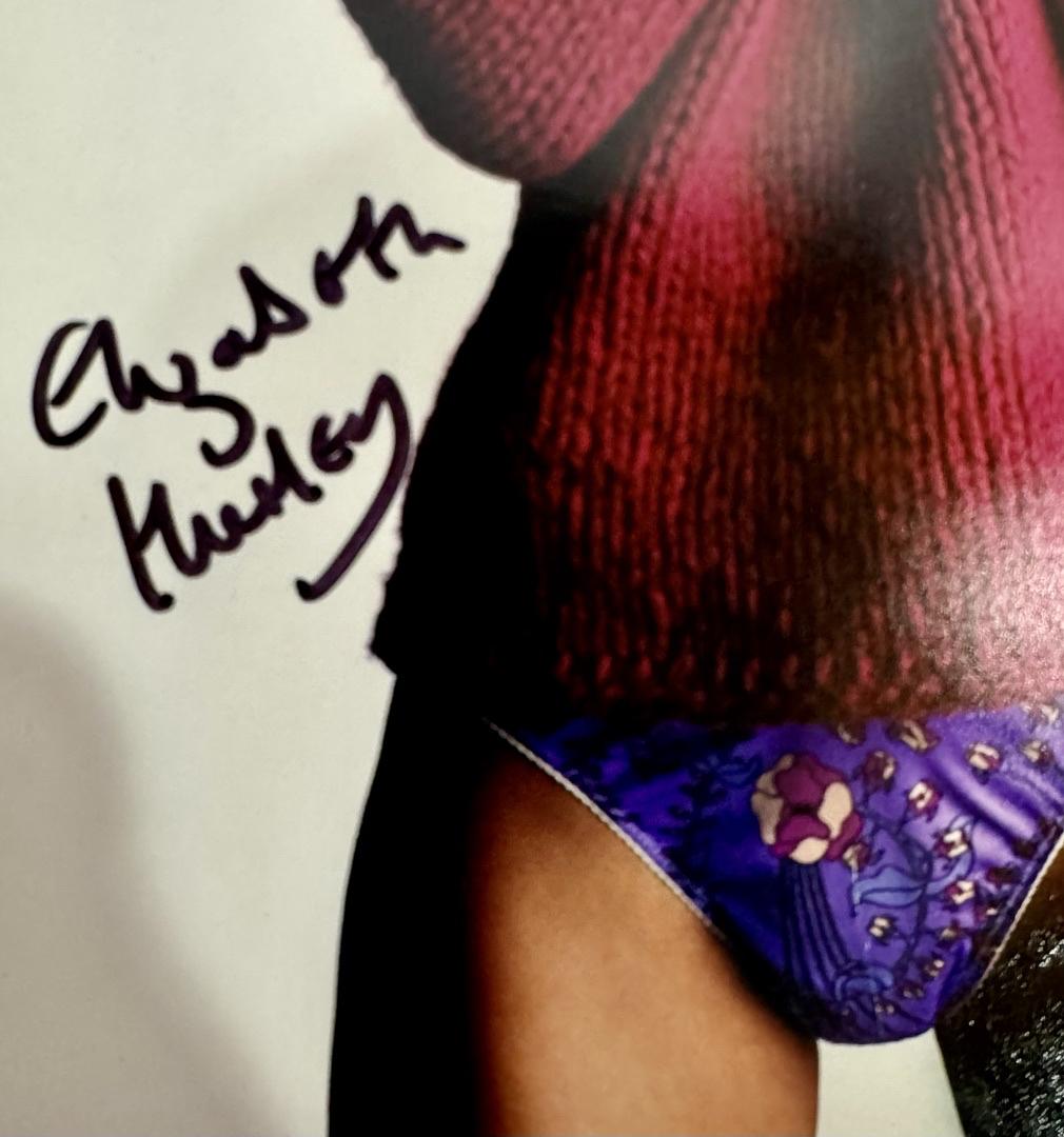 Elizabeth Hurley Signed 8x10 Photo - JSA COA
