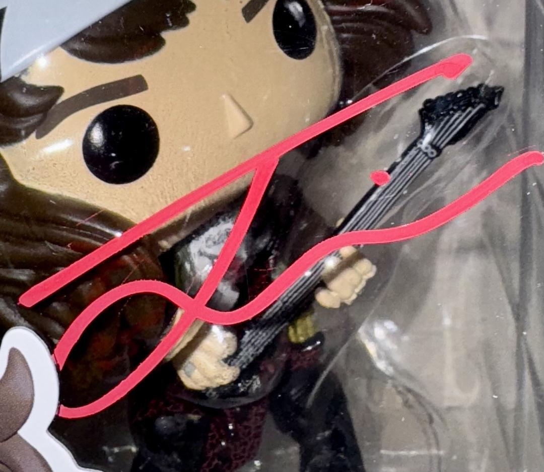Joseph Quinn Signed Funko Pop #1462 "Eddie" (Stranger Things) - Beckett COA