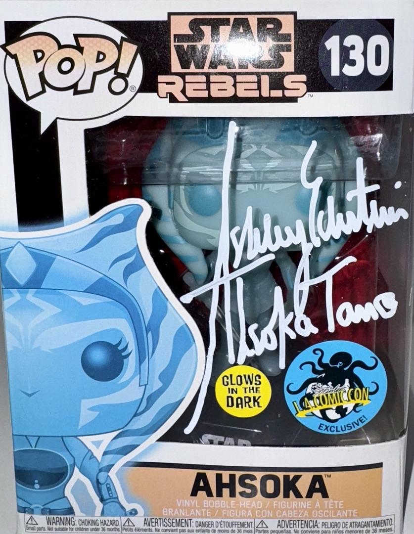 Ashley Eckstein Exclusive Signed Funko Pop #130 "Ahsoka" (Star Wars) w/Inscription - Official Pix #01