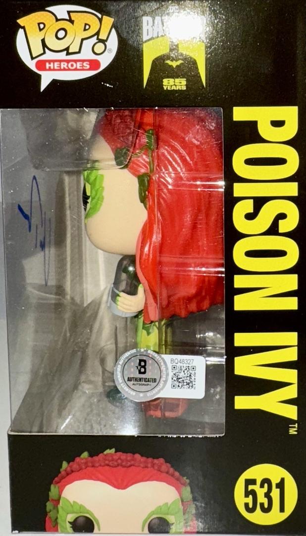 Uma Thurmam Signed Funko Pop #531 "Poison Ivy" Batman & Robin - Beckett COA #01