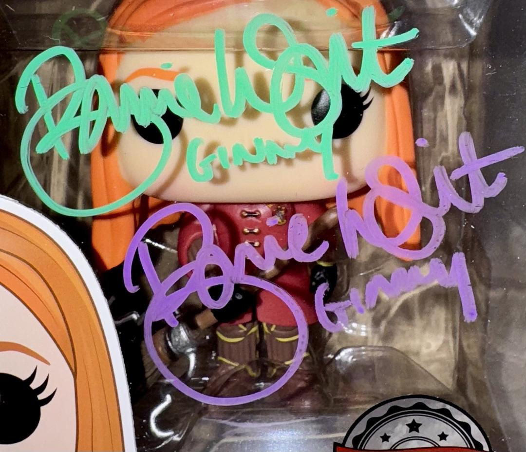 Bonnie Wright Signed Funko Pop #50 "Ginny Weasley" (Harry Potter) - Official Pix #01