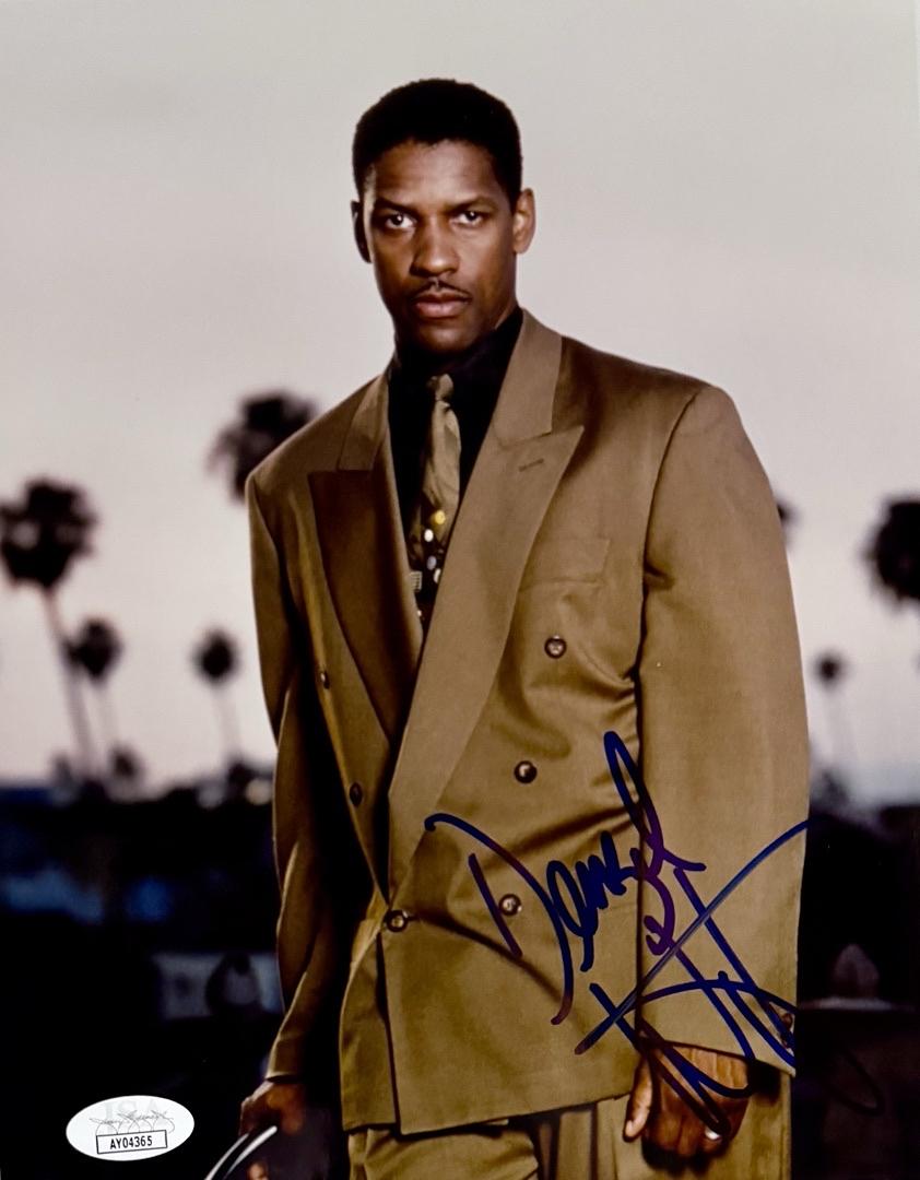 Denzel Washington Signed 8x10 Photo - JSA COA #01