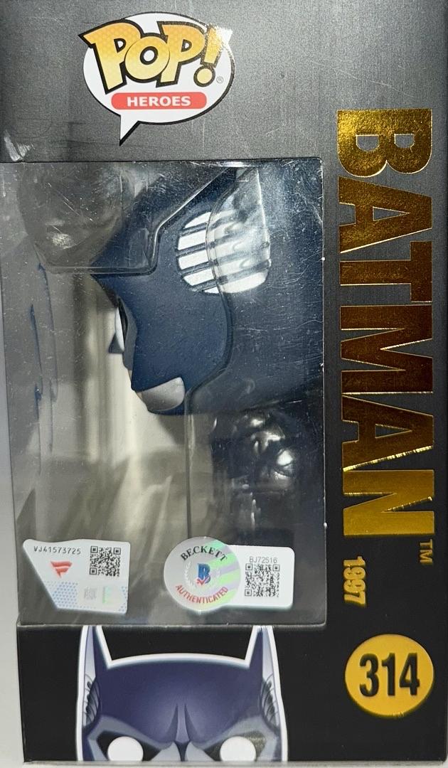 George Clooney Signed Funko Pop #314 Batman (Blue Ink) - Fanatics Beckett COA #4