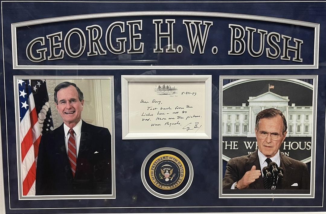 President George Bush Signed & Framed Walkers Point Card Letter - PSA COA