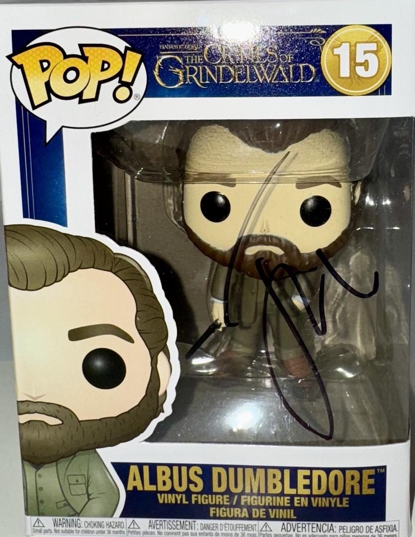 Jude Law Signed Funko Pop #15 "Albus Dumbledore" (Harry Potter) - Beckett COA