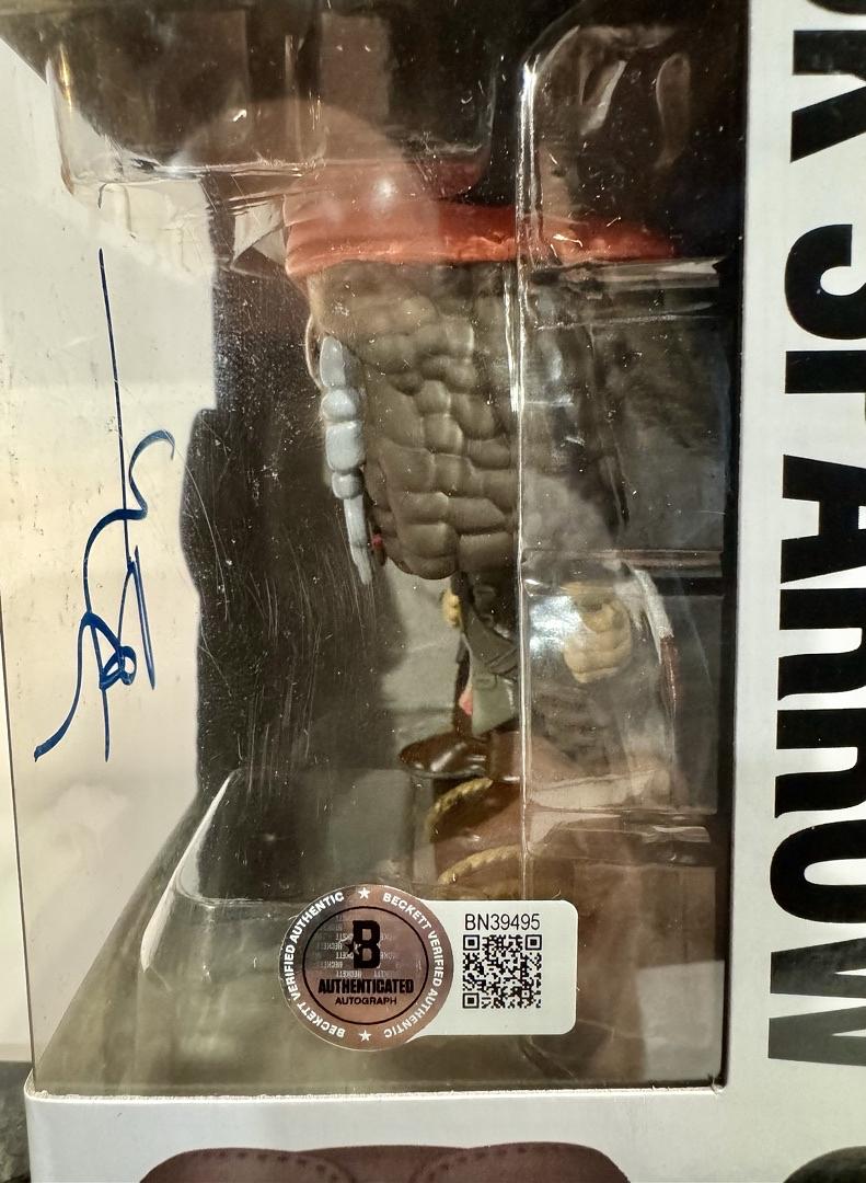 Johnny Depp Signed Funko Pop #1482 "Jack Sparrow" (Blue Ink) - Beckett COA