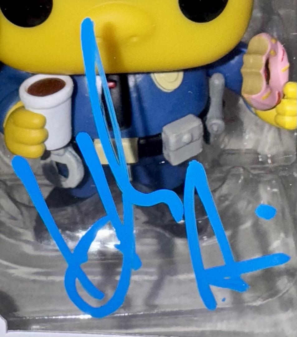 Hank Azaria Signed Funko Pop #899 "Chief Wiggum" (The Simpsons) - OC Celebrity Marketing #01