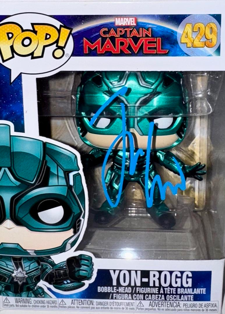 Jude Law Signed Funko Pop #429 "Yon-Rogg" (Captain Marvel) - Official Pix