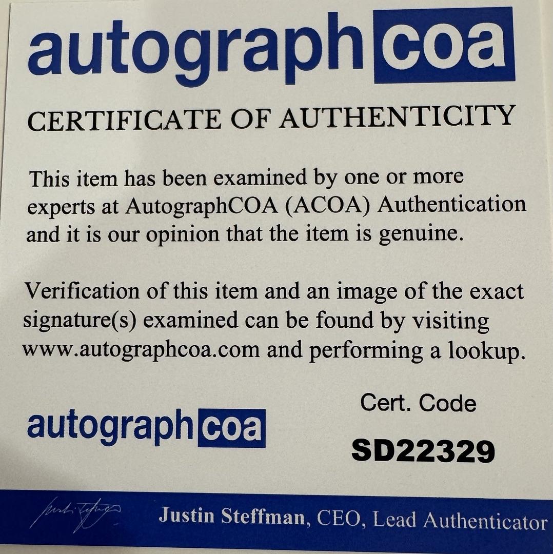 Matt Damon Signed 8x10 Photo (The Departed) - ACOA