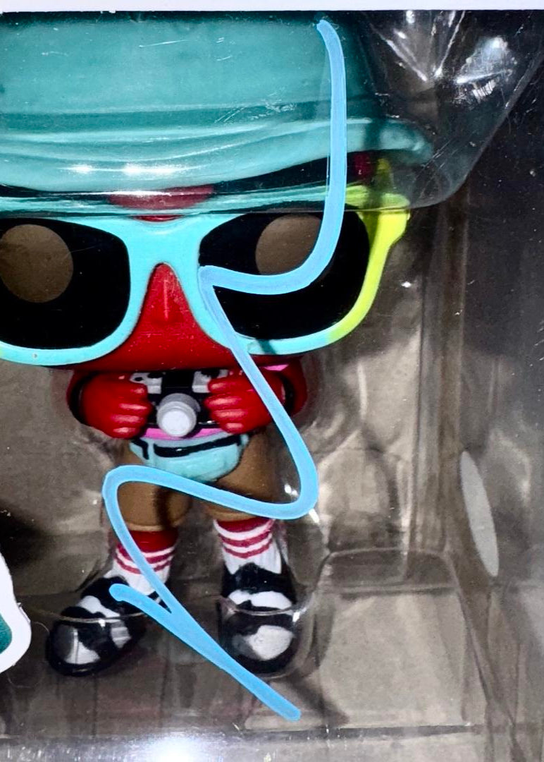 Ryan Reynolds Signed Funko Pop #1345 Tourist Deadpool (Blue Ink) - ACOA