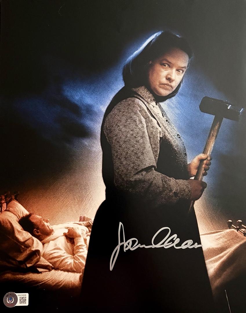 James Caan Signed 11x14 Photo (Misery) - Beckett COA