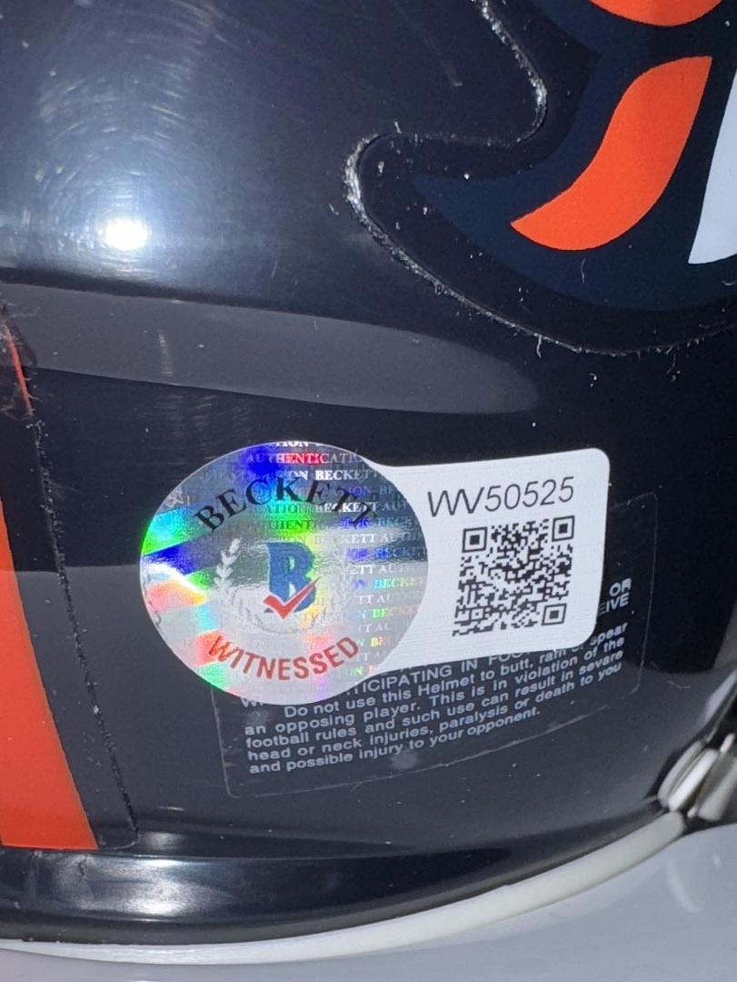 John Lynch (Broncos) signed mini-helmet - Beckett COA
