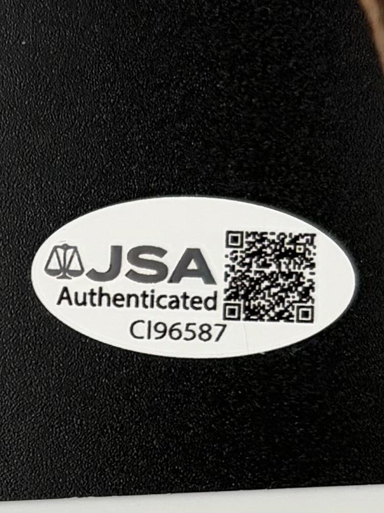 Beverly D-Angelo signed 8x10 (National Lampoon's Christmas Vacation) - JSA COA