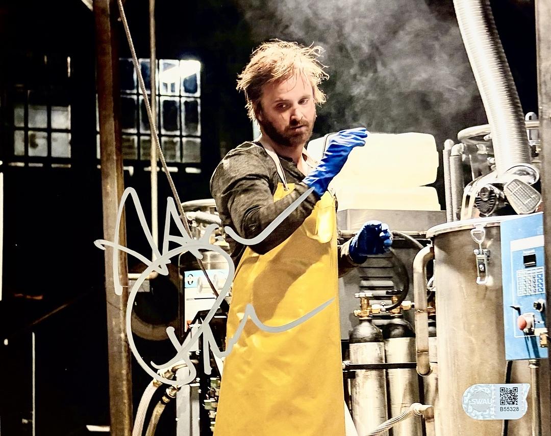 Aaron Paul signed "Jesse Pinkman" 8x10 (Breaking Bad) - SWAU COA