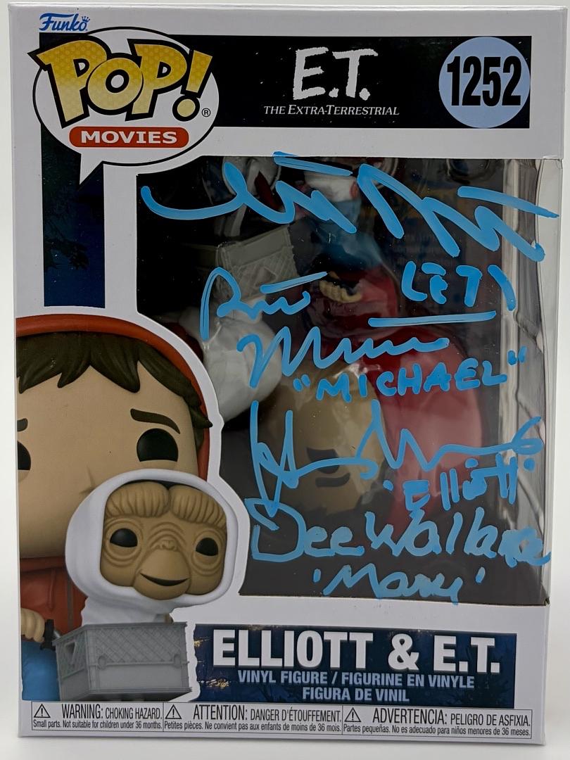 ET Cast signed Funko #1252 Henry Thomas Matthew DeMeritt Dee Wallace Stone Robert McNaughton - JSA COA