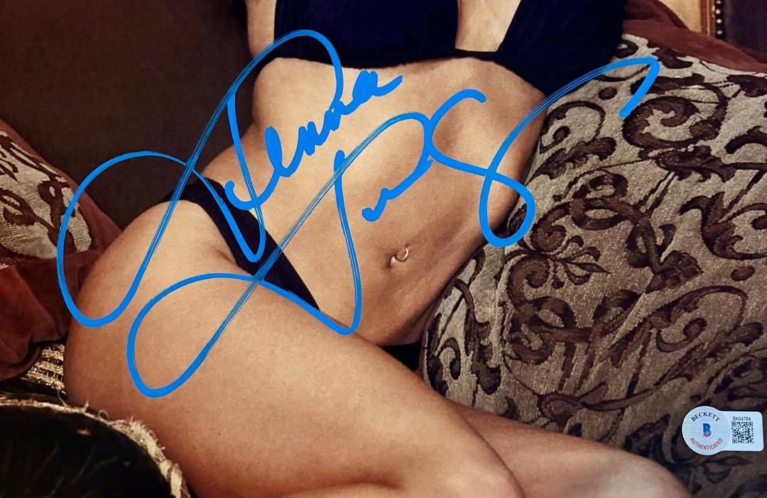 Jenna Jameson Sexy 11x14 Photo - Beckett COA