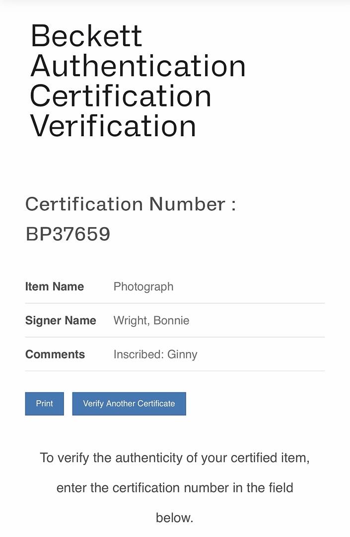 Bonnie Wright Signed 8x10 Photo (Harry Potter) - Beckett COA