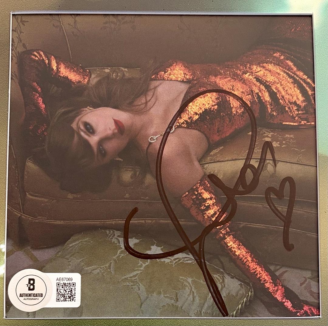 Taylor Swift matted, signed "Life of a Showgirl" CD Insert Photo 2 - Beckett COA