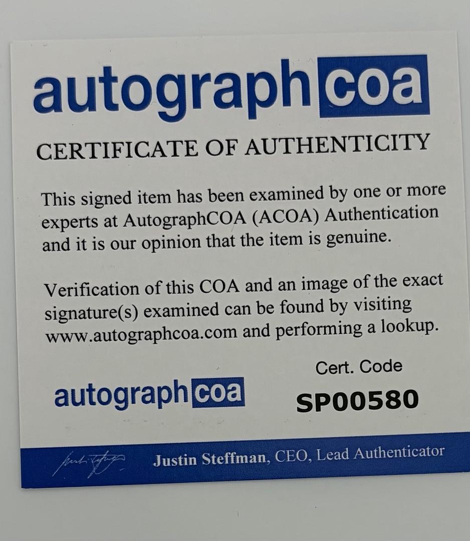 Kate Beckinsale sexy signed 11x14 - ACOA COA