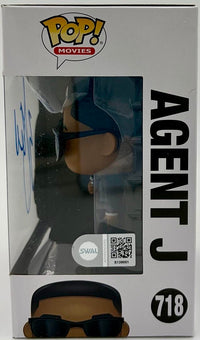 Will Smith Signed "Agent J" Funko Pop #718 (Men in Black) - SWAU