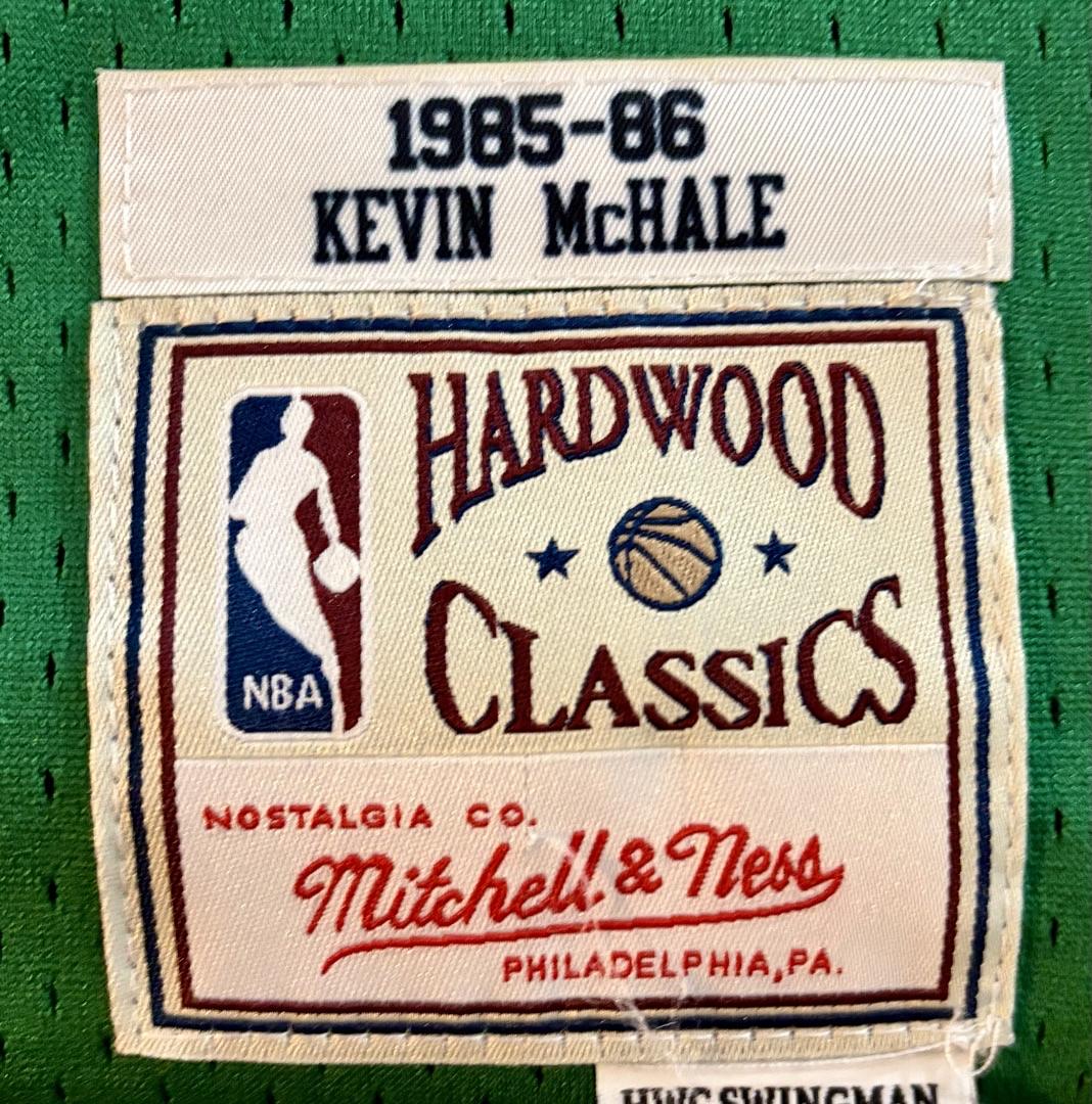 Kevin McHale Signed Mitchell & Ness Celtics Green Jersey - Beckett COA