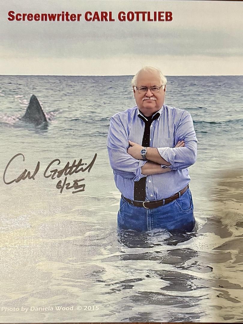 Carl Gottlieb signed 8x10 (Jaws) - Beckett COA