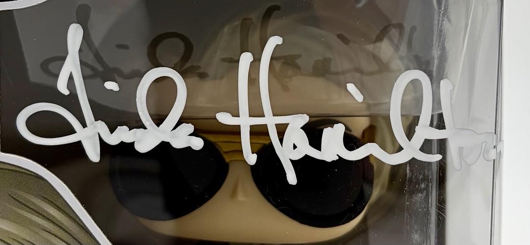 Linda Hamilton Signed Funko Pop #818 Sara Connor (Terminator) - Beckett COA #04