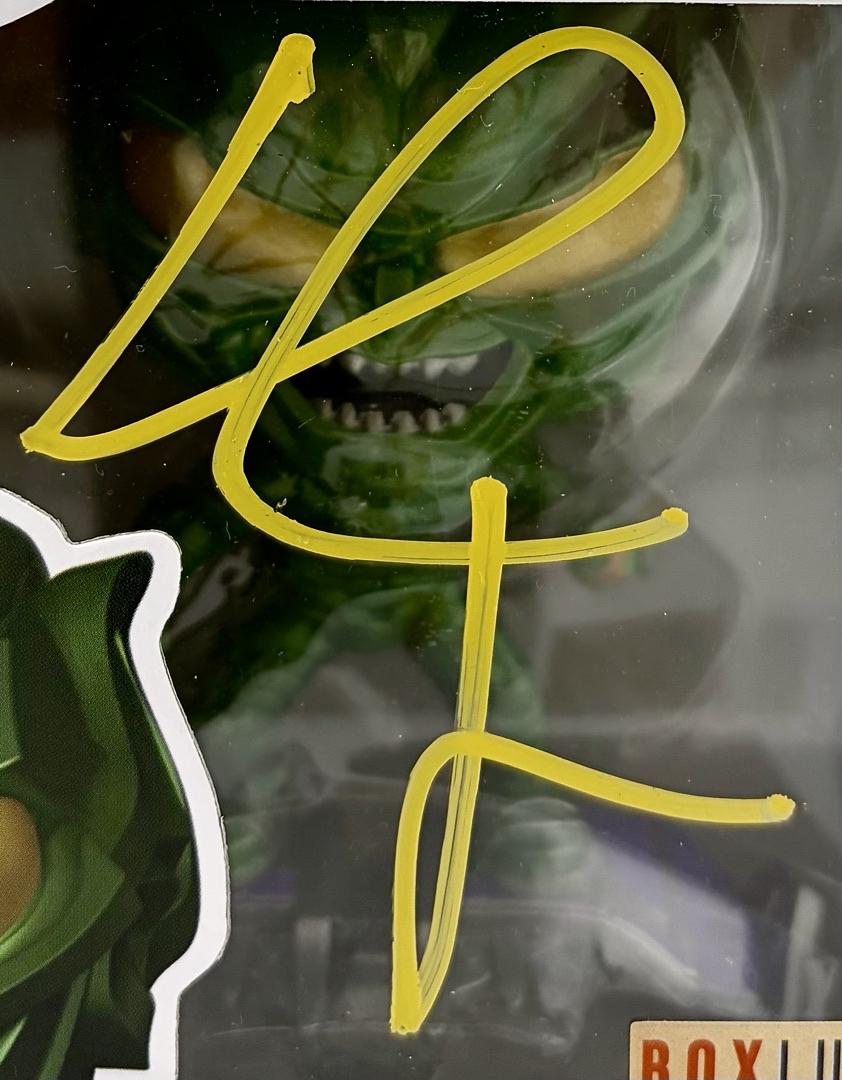 Willem Dafoe Signed Funko Pop #1168 Green Goblin (Spider-Man)  - Beckett COA