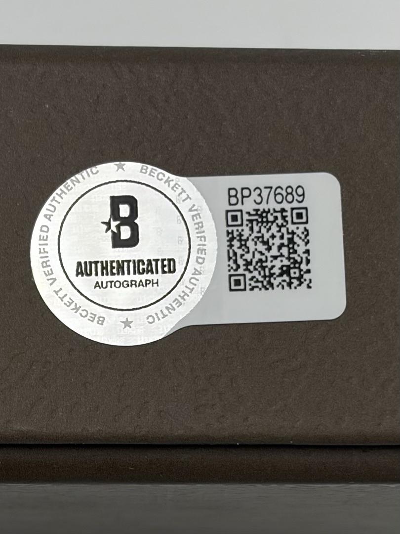 Gary Oldman Signed Wizard Wand (Harry Potter) w/character name #05 - Beckett COA