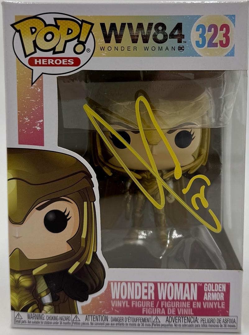 Gal Gadot Signed Funko Pop #323 Wonder Woman - Beckett COA