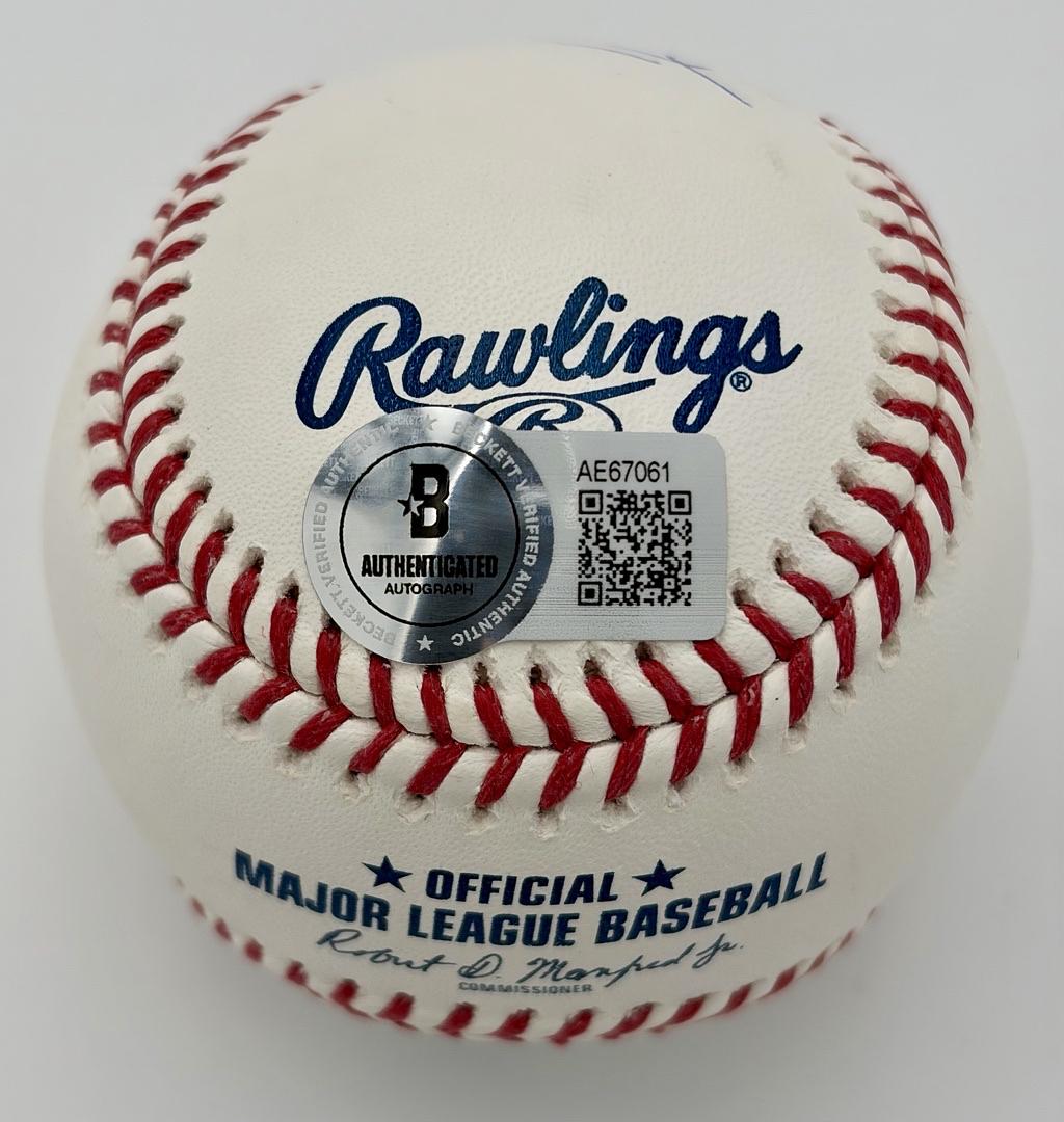 Kurt Russell Signed Rawlings Official ROMLB Baseball *RARE* - Beckett COA